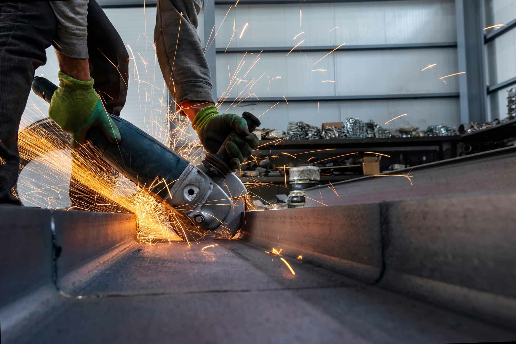 Online vs. In-Person Abrasive Wheels Training: Finding Your Perfect Fit in Ireland - Abrasive Wheels Training Article
