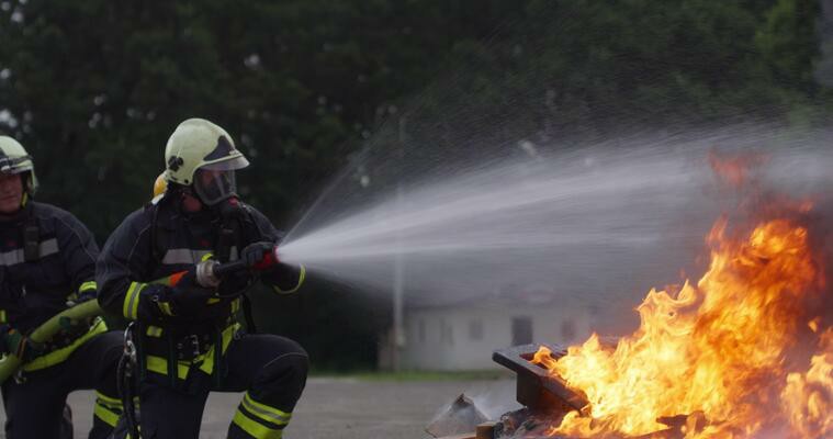 Unlocking Workplace Safety: Your Guide to Online Fire Extinguisher Certification in Ireland - Abrasive Wheels Training Article